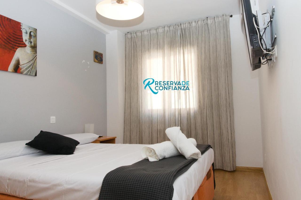 Moderno,luminoso Con Plaza De Garaje Apartamento Madrid